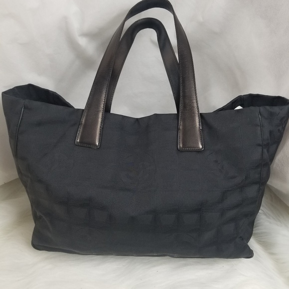 CHANEL Handbags - Authentic Chanel